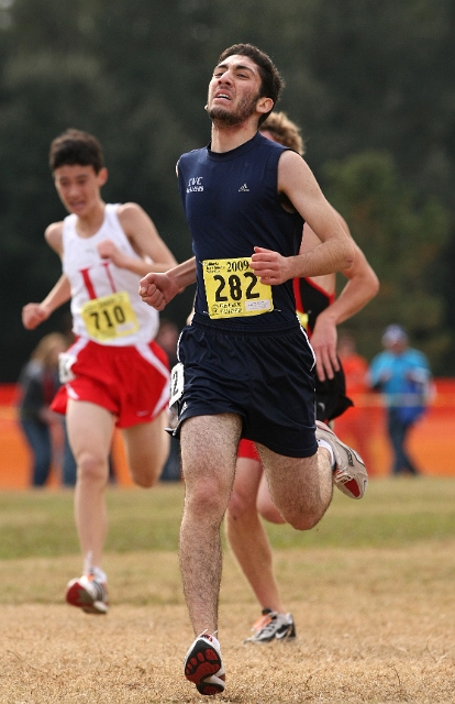 2009 CIF XC Boys D5-124.JPG - 2009 California CIF Cross Country Championships, Woodward Park, Fresno, California